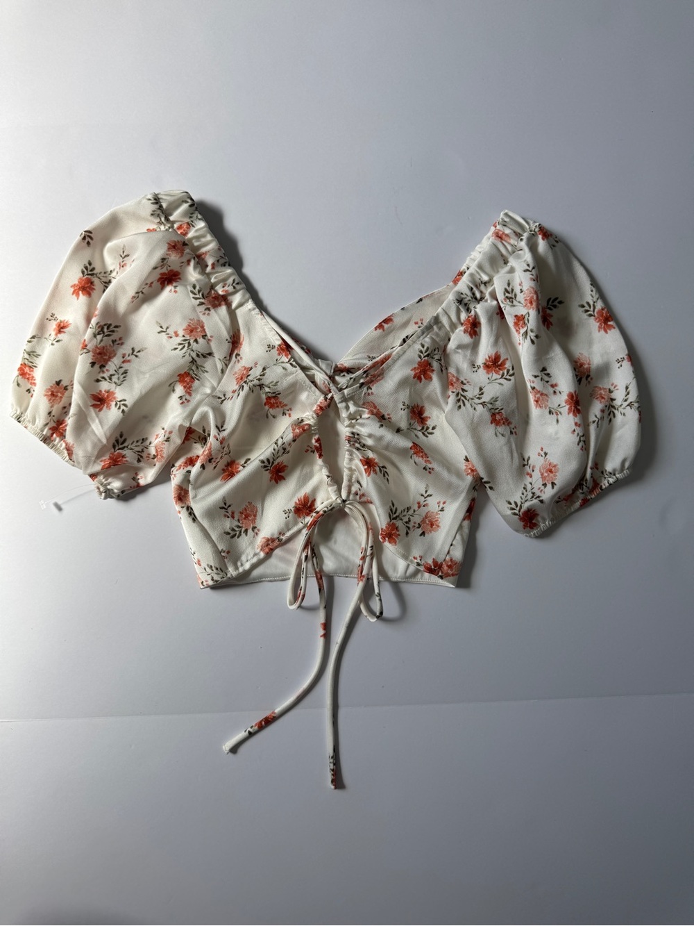 Altar'd State Floral Print Tie-Front Puff Sleeve Crop Top Size S NWOT - Picture 3 of 8